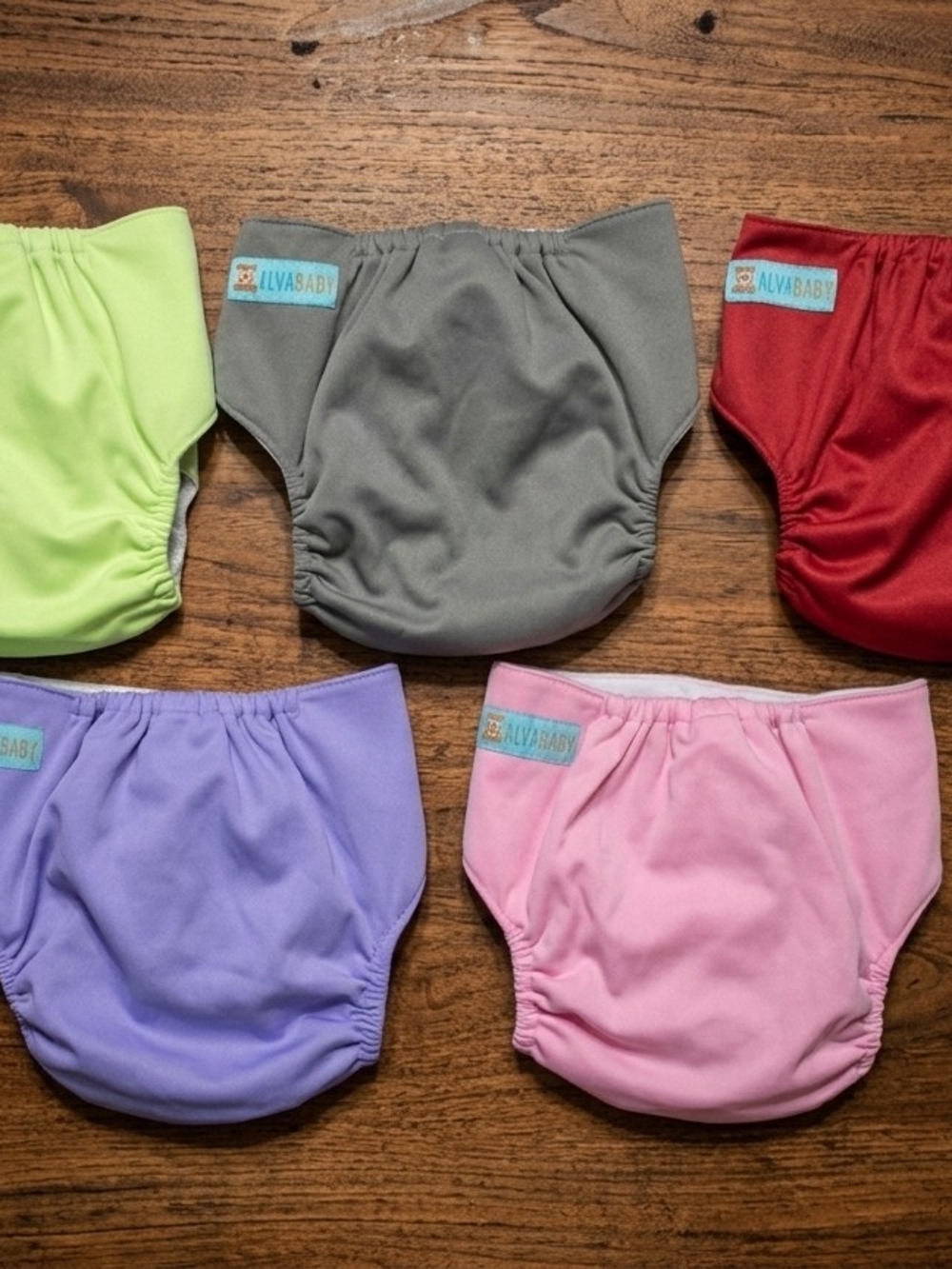 ALVABABY Bundle: 12 Absorbent Inserts + 5 Pocket Diapers - Like New - Picture 3 of 4